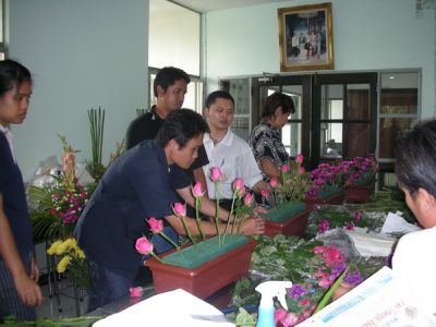คลิ๊กเพื่อดูขนาดภาพเต็ม